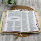BIBLIA LETRA SUPERGIGANTE 19 PUNTOS FLORAL CON CIERRE