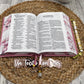 BIBLIA  PORTATIL DISEÑO MARIPOSAS LETRA  GRANDE 12 PUNTOS COLOR  ROSA