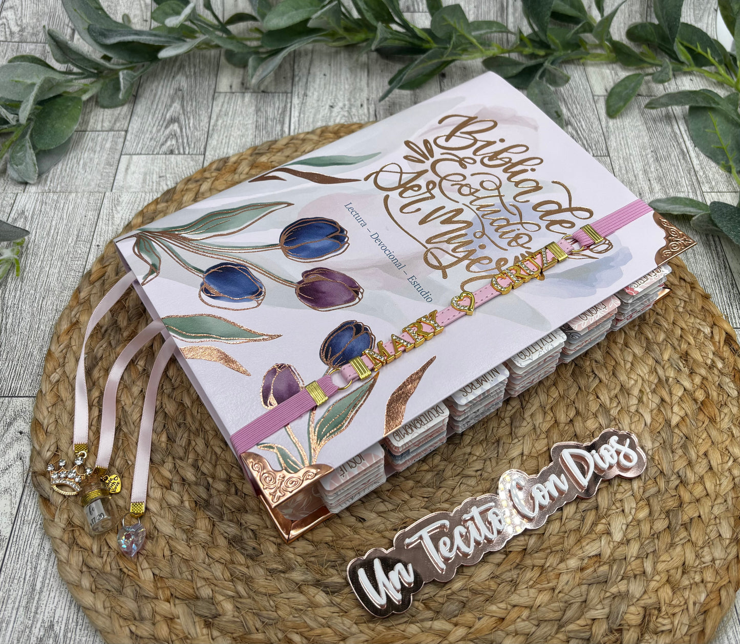 BIBLIA DE ESTUDIO SER MUJER CON  / TULIPANES/ REINA VALERA 1960