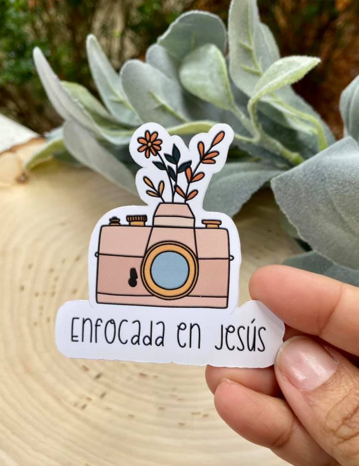 Enfocada en Jesus - Sticker